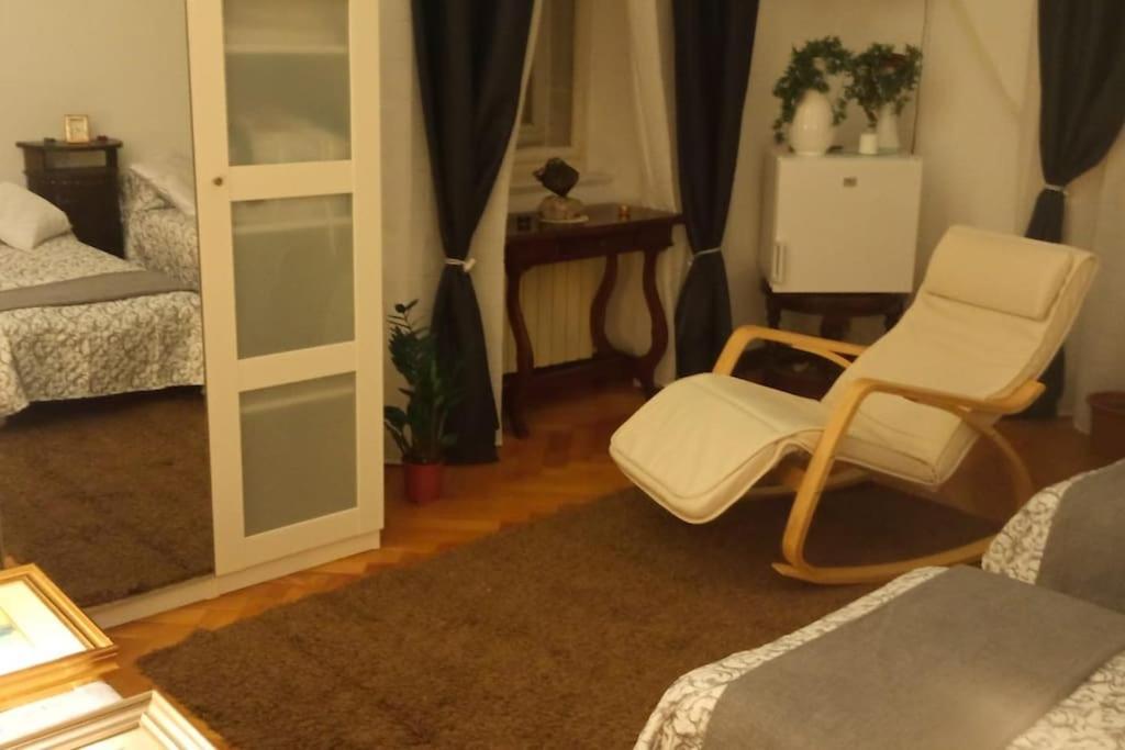 La Casa Di Lu Apartment Триест Екстериор снимка